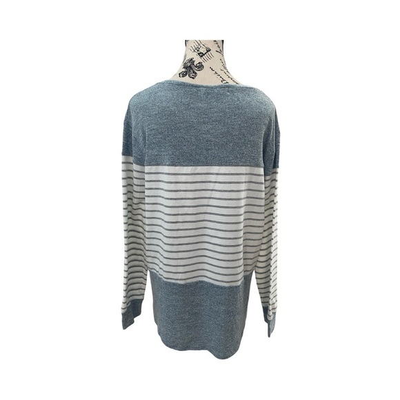 Vemvan Women's Long Sleeve Blue Color Block Round Neck Striped  Top Size XL - Picture 2 of 7